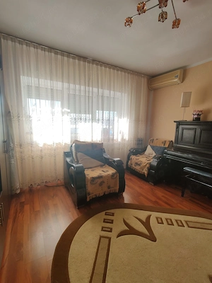 Închiriez APARTAMENT 3 CAMERE, Târgoviște, Micro 4 - imagine 2