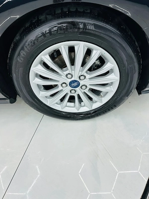 Ford Focus - imagine 9