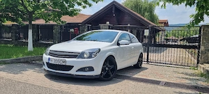 De vânzare Opel astra h GTC  - imagine 9