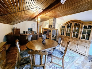SINAIA- APARTAMENT DE VACANTA/ REZIDENTIAL- 3 camere in vila! - imagine 18