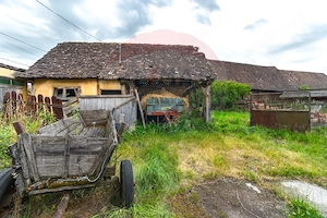 Casă traditionala saseasca  Jibert/ DE RENOVAT TOTAL! - imagine 5