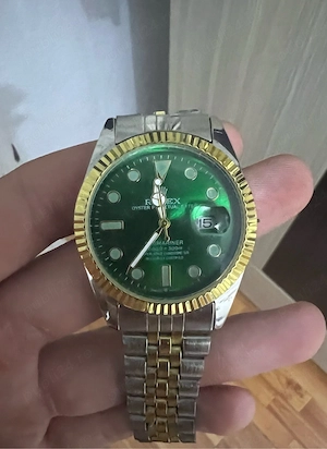 Vând imitatie de ceas rolex date just