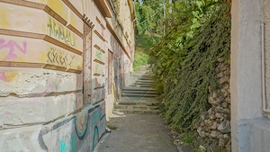 De vânzare, imobil reprezentativ / parțial, strada De Mijloc! - imagine 8