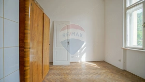 De vânzare, imobil reprezentativ / parțial, strada De Mijloc! - imagine 5