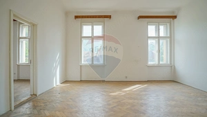 De vânzare, imobil reprezentativ / parțial, strada De Mijloc! - imagine 4
