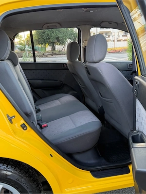 Hyundai GETZ   An fabricație : 2005   Km parcursi:90.000km! Reali verificabili    Culoare : Original - imagine 8