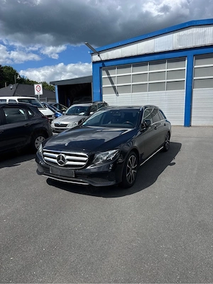 Mercedes E350 4X4 - imagine 5
