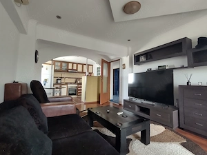 3 camere ultracentral, zona Primariei, centrala termica pe gaz - imagine 3