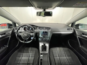 Volkswagen Golf - imagine 8