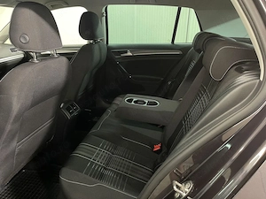 Volkswagen Golf - imagine 12
