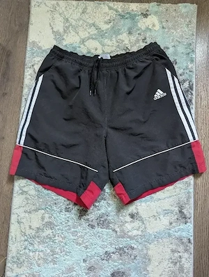 Pantaloni Adidas mărimea M 