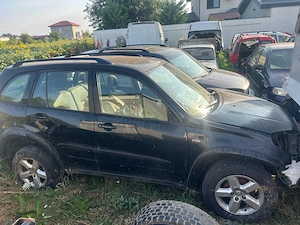 Dezmembrez Toyota Rav 4 - imagine 2