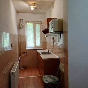Vând apartament 2 camere - imagine 6