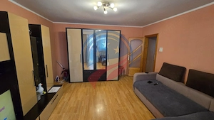Apartament doua camere, etaj 2 - imagine 2