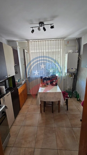 Apartament doua camere, etaj 2 - imagine 4