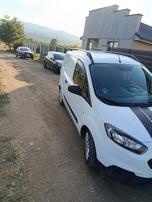 Ford transit courier  - imagine 4