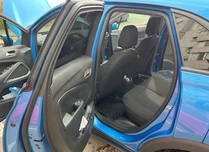 Vand Opel Crossland X - imagine 4