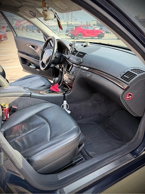 Vând Mercedes Eclass W211 2.2diesel - imagine 5