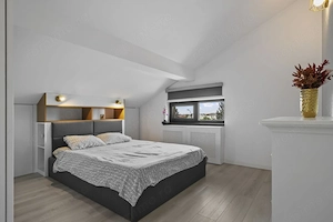VILĂ EXCEPȚIONALĂ TUNARI | 1534 MP TEREN | 5 DORMITOARE | GARAJ + CRAMĂ - imagine 10