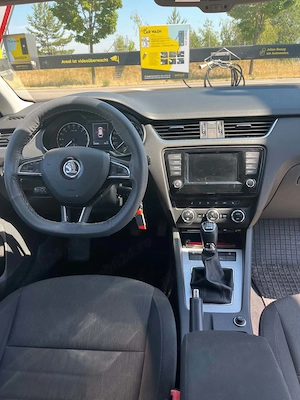 Skoda Octavia lll 2015.12 - imagine 4