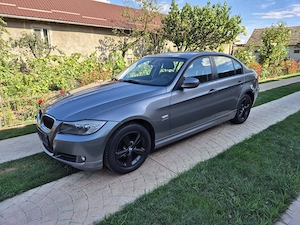 Bmw 320D Xdrive  An 2011 184 cp