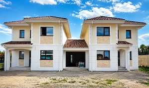 Proprietar vand DUPLEX PREMIUM  despartit prin garaj in Dumbravita - imagine 3