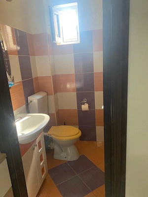 Se vinde apartament parțial mobilat - imagine 5