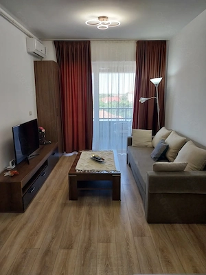 Închiriez în regim hotelier,apartament cu doua camere,Adora Parc Arad