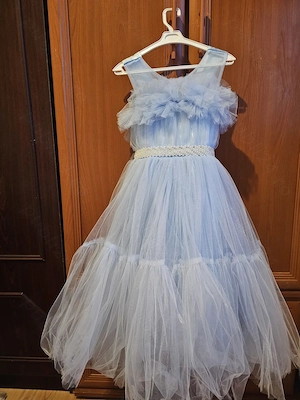 Vand rochie fetita 