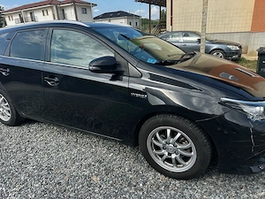 Toyota Auris HEW18 Hybrid 2016 GPL - imagine 3