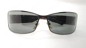 Ochelari de soare Police model S8095, originali, în stare excelentă.