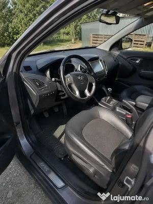 Vand Hyundai ix35 2,0 crdi  - imagine 6