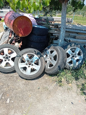 genti cu cauciucuri ms