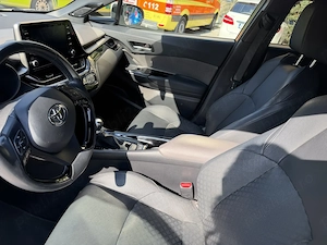 Toyota C-HR 2021 Full Hybrid 2.0, 184 cp Full Options ALB METALIZAT - imagine 8