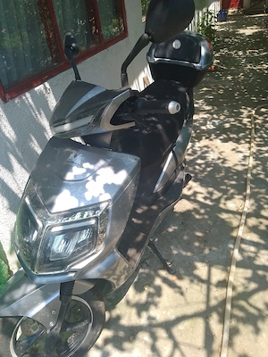 vand moto scuter - imagine 2