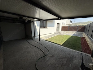 Casa 4 camere cu garaj si gradina - imagine 2