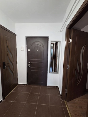 Inchiriere apartament 1 Cam. cf.1 decomandat mobilat si utilat in Zona Garii  str. I.C Bratianu  - imagine 12