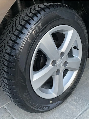 Dacia Sandero 2019 NOU-15.000KM 0.9TCe! Prestige Plus. Cumparata de noua - imagine 9
