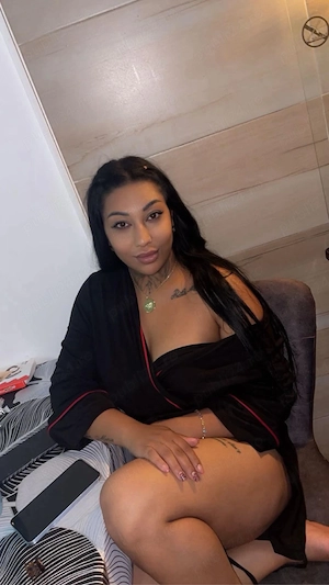 buna sunt cristina 