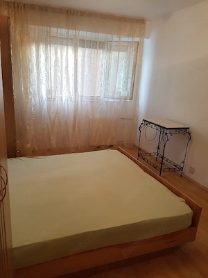 închiriez ap.2 camere decomandat B-dul Dacia 56mp cu lift - imagine 9