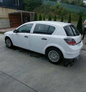 Opel Astra Primul proprietar - stare perfecta de functionare - imagine 2
