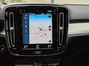 Proprietar vand, VOLVO XC-40  Recharge T5 Twin Engine AT7 Inscription Expression, - imagine 10