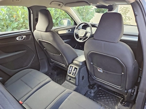 Proprietar vand, VOLVO XC-40  Recharge T5 Twin Engine AT7 Inscription Expression, - imagine 3