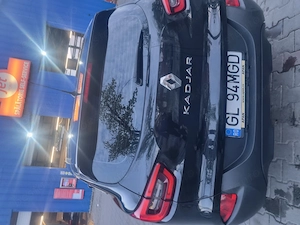 Vând Renault Kadjar 1.2tci 130CP benzină  - imagine 3
