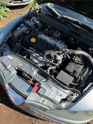 alfa romeo 147 - imagine 3