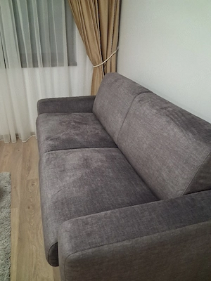 închiriez apartament o camera - imagine 5