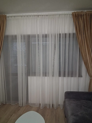 închiriez apartament o camera - imagine 3