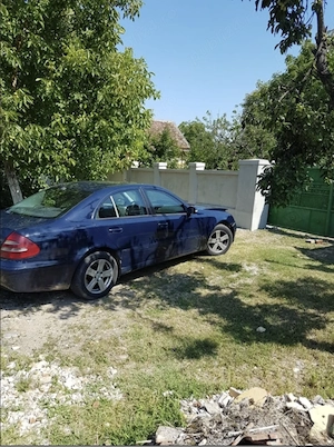  Dezmembrari Mercedes E Class motor 2.7 Diesel Automatic
