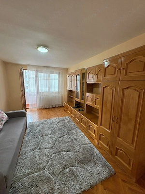 Închiriere apartament cu 2 camere - imagine 3