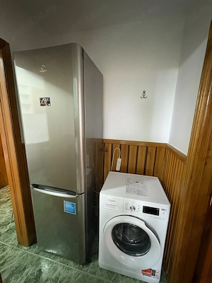 Închiriere apartament cu 2 camere - imagine 8